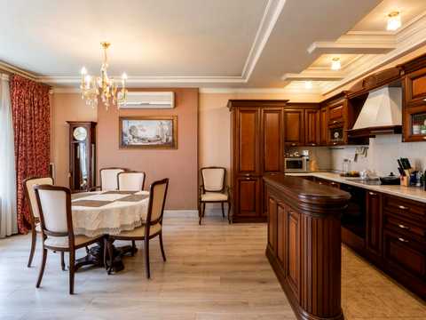 квартира по адресу Межигорская ул., 28