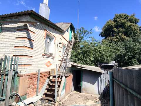 дом по адресу Центральна