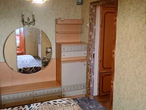 квартира за адресою Дніпровська вул. (Леппіка), 4