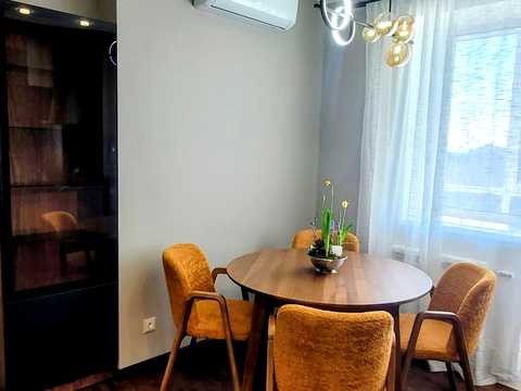 квартира за адресою Патріарха Мстислава Скрипника вул. (Миколи Островського), 48-А