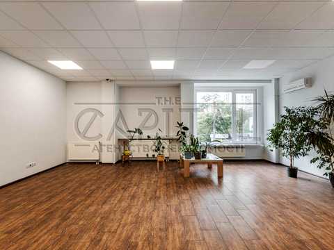 коммерческая по адресу Арсенальная пл., 2