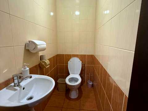 комерційна за адресою Освицька вул., 8