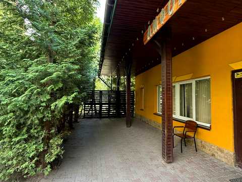 комерційна за адресою Освицька вул., 8