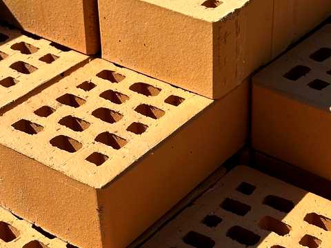 будинок за адресою Сім'ї Шкарівських вул.