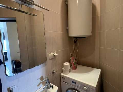 квартира за адресою Шкільна вул., 22-Б