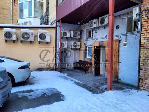 коммерческая по адресу Институтская ул., 25