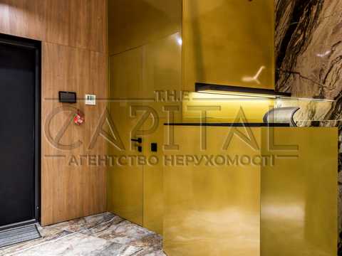 комерційна за адресою Буслівська вул., 12