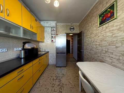 квартира за адресою Перспективна вул., 8