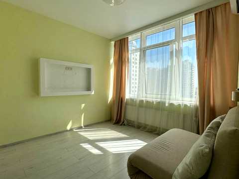 квартира за адресою Перлинна вул., 7