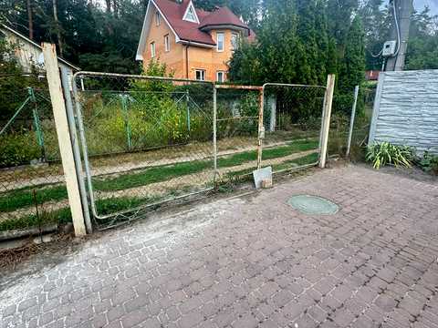 дом по адресу Берестейське шоссе (Брест-Литовське)