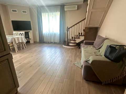 дом по адресу Берестейське шоссе (Брест-Литовське)