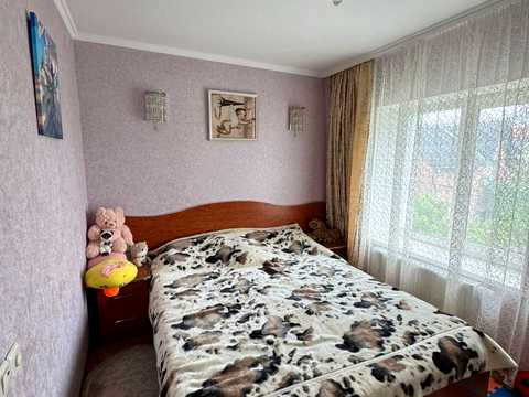 квартира за адресою Зенітна вул., 10