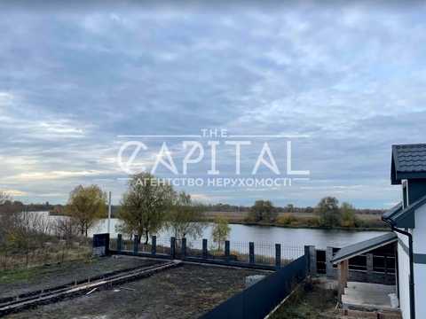 дом по адресу с. Погребы, Чижика, 1