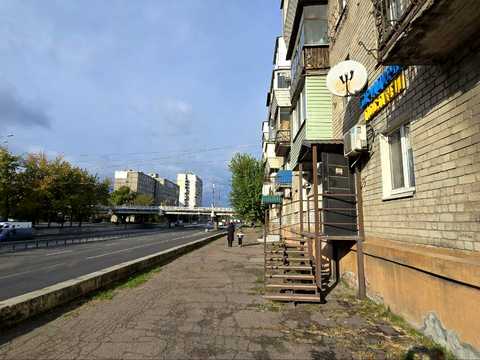 комерційна за адресою Дніпро, Слобожанський просп. (Газети "Правда"), 100