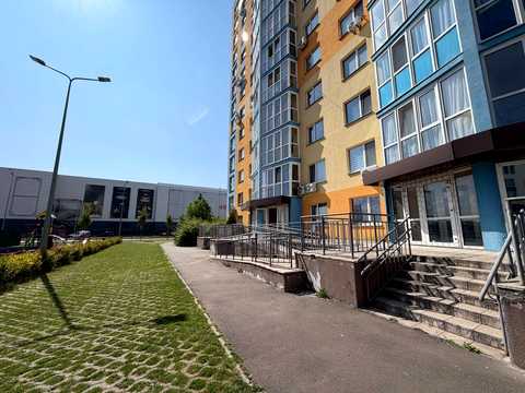 квартира за адресою Берковецька вул., 6