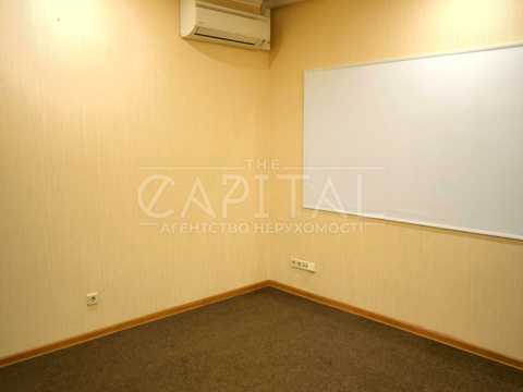 коммерческая по адресу Calle Dilova ул. (Димитрова), 5б