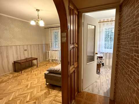 квартира по адресу Космонавтов ул., 48