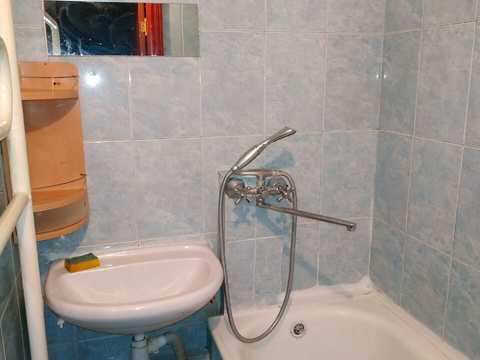 квартира за адресою Київ, Братиславська вул., 42