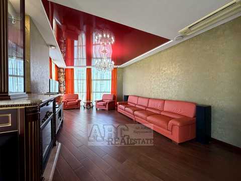 квартира по адресу Отакара Яроша пер., 20 к2