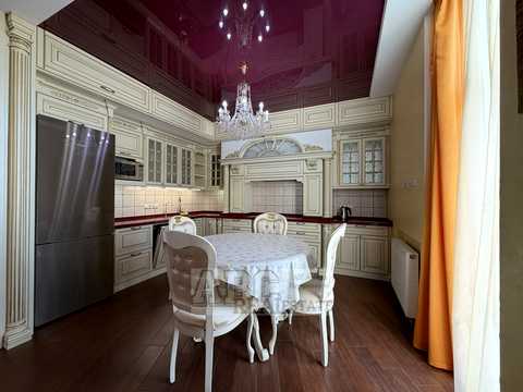 квартира за адресою Отакара Яроша пров., 20 к2