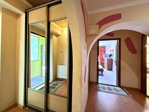 квартира по адресу Тисменицька, 2