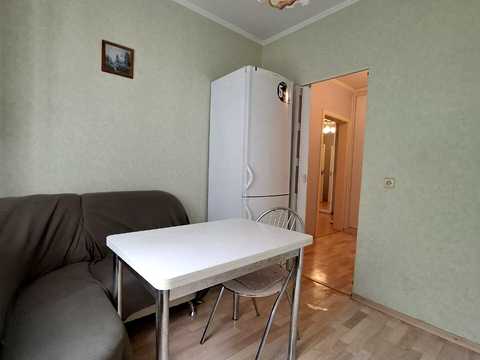 квартира за адресою Академіка Глушкова просп., 15