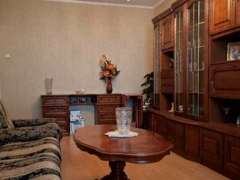 квартира за адресою Академіка Глушкова просп., 15