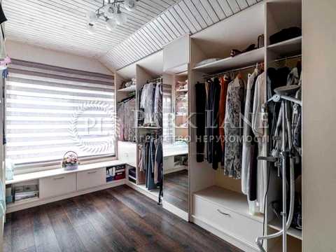 будинок за адресою с. Гнатівка, Старо-Житомирська вул.