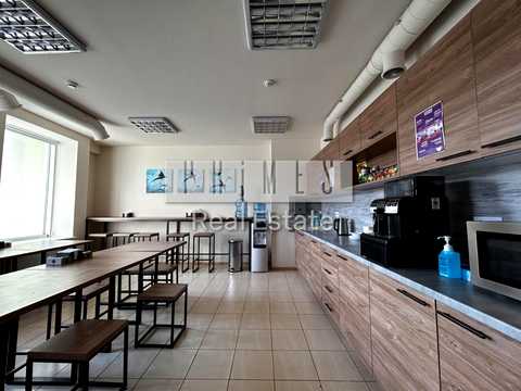 комерційна за адресою Сім'ї Прахових вул. (Гайдара), 58/10