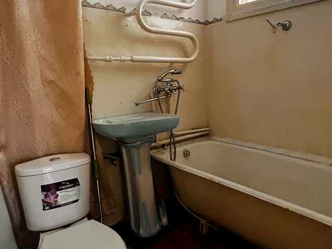 квартира за адресою Небесної Сотні вул. (Московська), 5