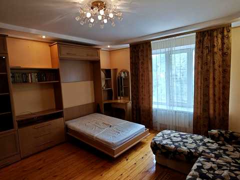квартира за адресою Моторобудівників просп., 54