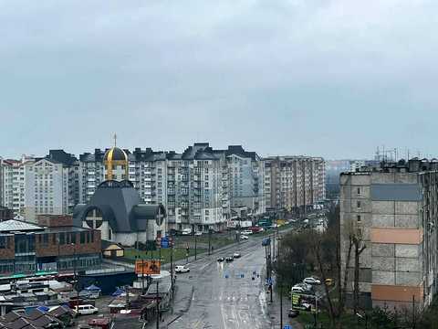 квартира за адресою Володимира Івасюка вул., 1