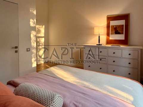 квартира за адресою Івана Драча вул. (Некрасівська), 3