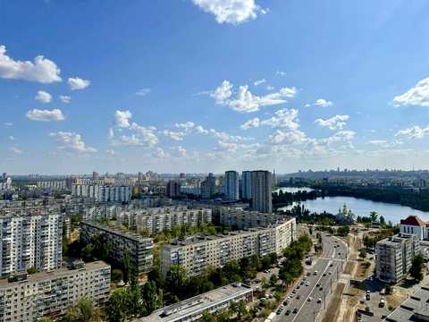 квартира по адресу Героев Полка "Азов ул. (Маршала Малиновського), 4-В