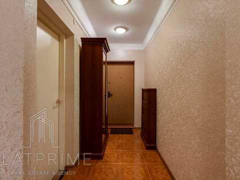 квартира по адресу Русановский бульв., 9