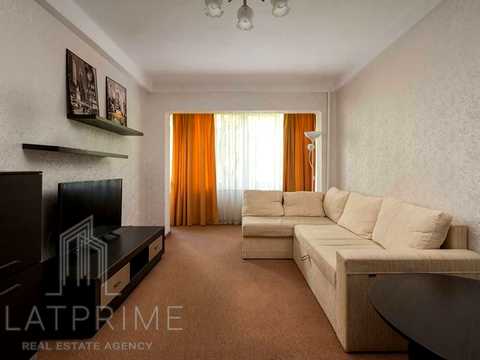 квартира по адресу Русановский бульв., 9