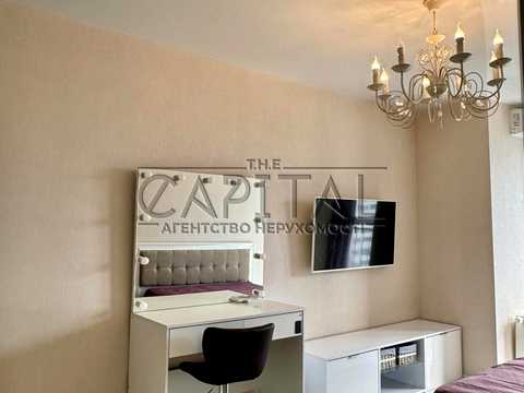квартира за адресою Драгоманова вул., 2-Б
