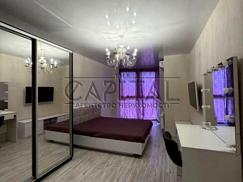 квартира за адресою Драгоманова вул., 2-Б