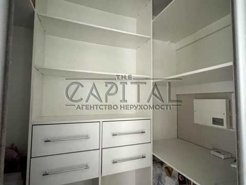 квартира за адресою Драгоманова вул., 2-Б