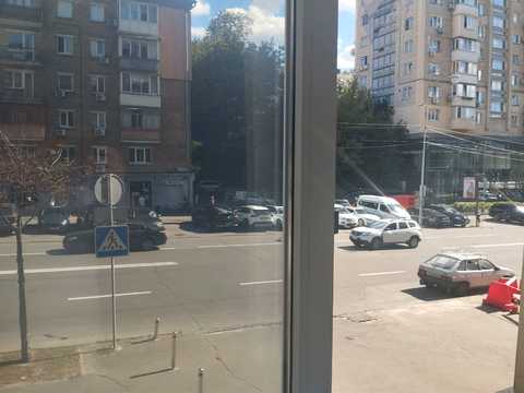 комерційна за адресою Мечникова вул. (Кловський), 11