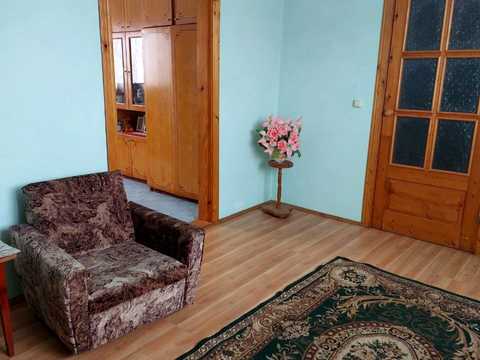 будинок за адресою с. Куровичі, поштова