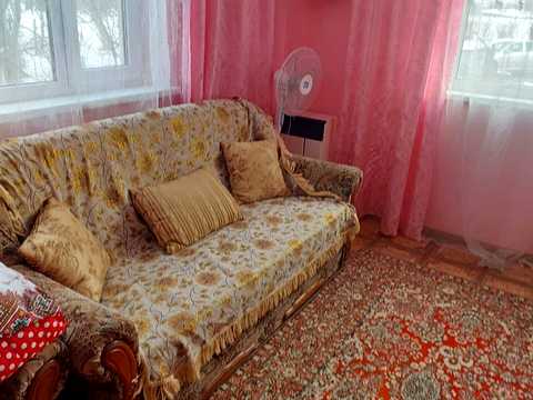 будинок за адресою с. Куровичі, поштова