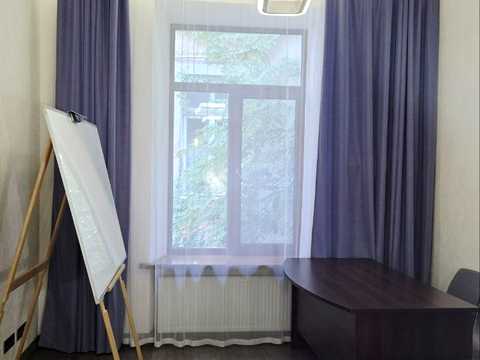 квартира за адресою Ніни Строкатої вул. (Буніна), 21