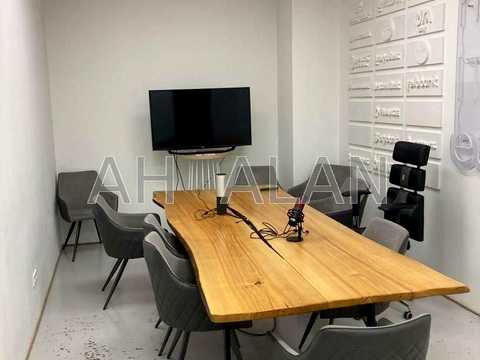 коммерческая по адресу Институтская ул., 2