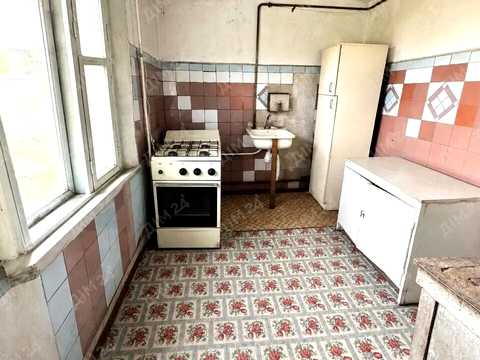 будинок за адресою с. Клюсівка, Центральна, 1