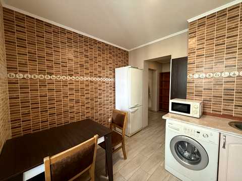 квартира за адресою Михайла Донця вул., 2-Б