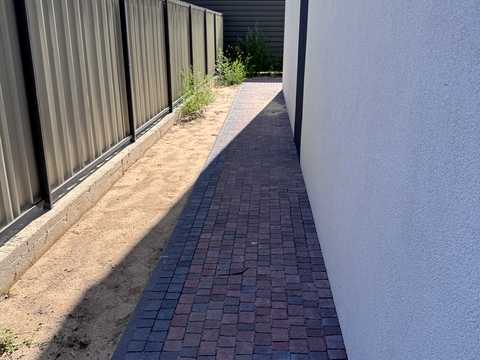 1874772841617336
