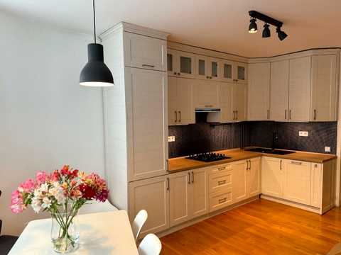 квартира за адресою Двірська вул., 4