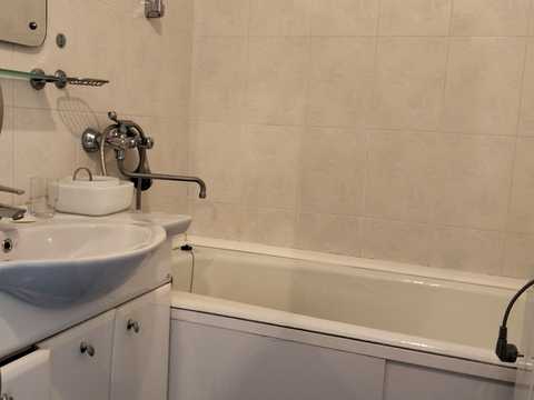 квартира за адресою Академіка Глушкова просп., 41