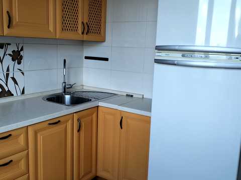 квартира за адресою Академіка Глушкова просп., 41